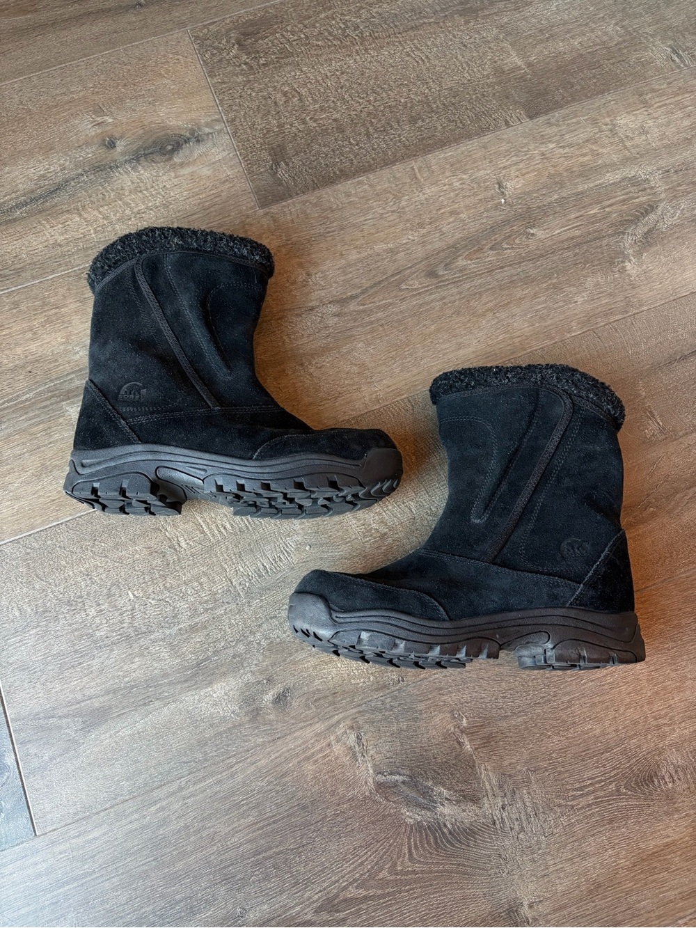 Sorel Waterfall Black Winter Boots Women’s 9.5